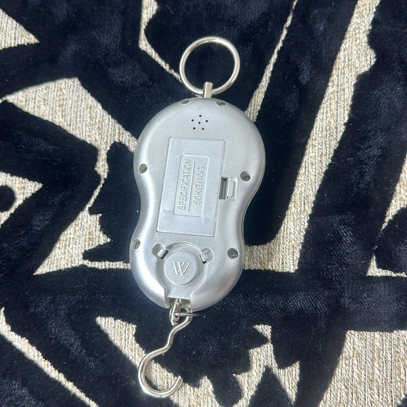 Suitcase  scale - Picture 2 of 3